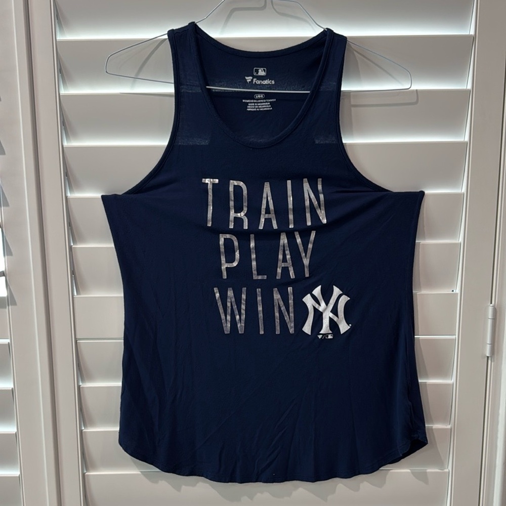 Women’s Fanatics Blue Tank Top with Bold Print-L